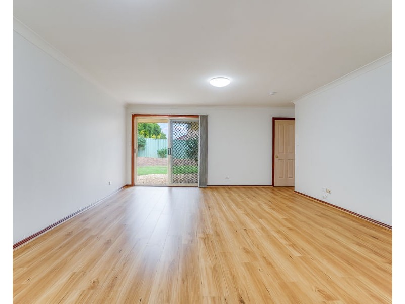 8/21 Kurrajong Road, Casula NSW 2170