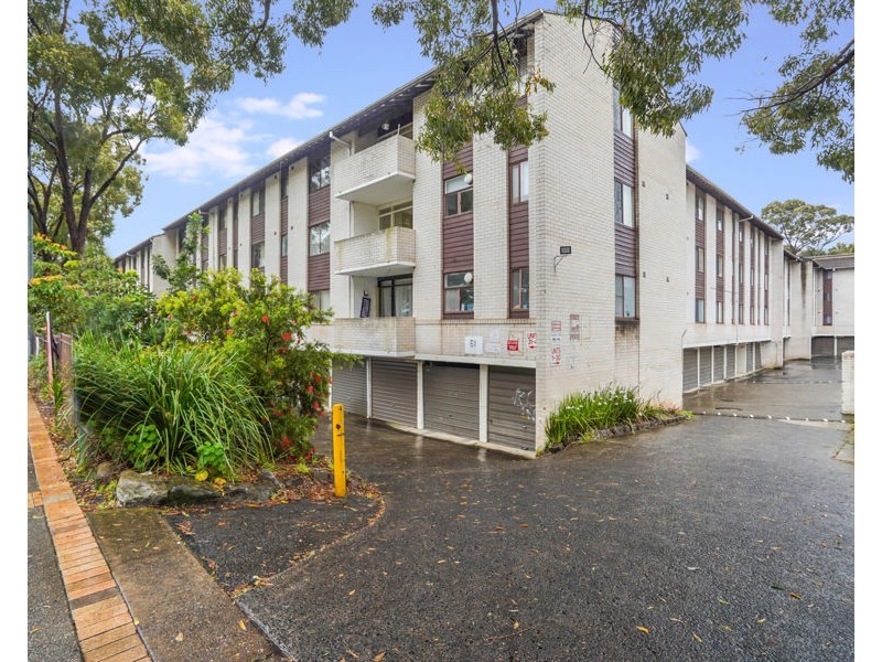 13/81 Memorial Avenue, Liverpool NSW 2170