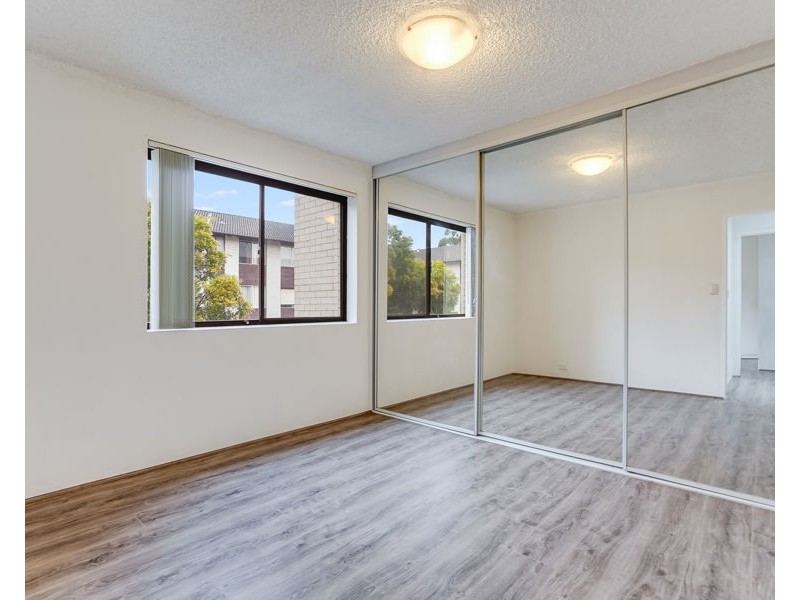 13/81 Memorial Avenue, Liverpool NSW 2170