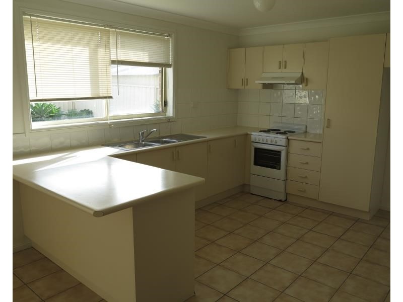 21A Solander Ave, West Hoxton NSW 2171