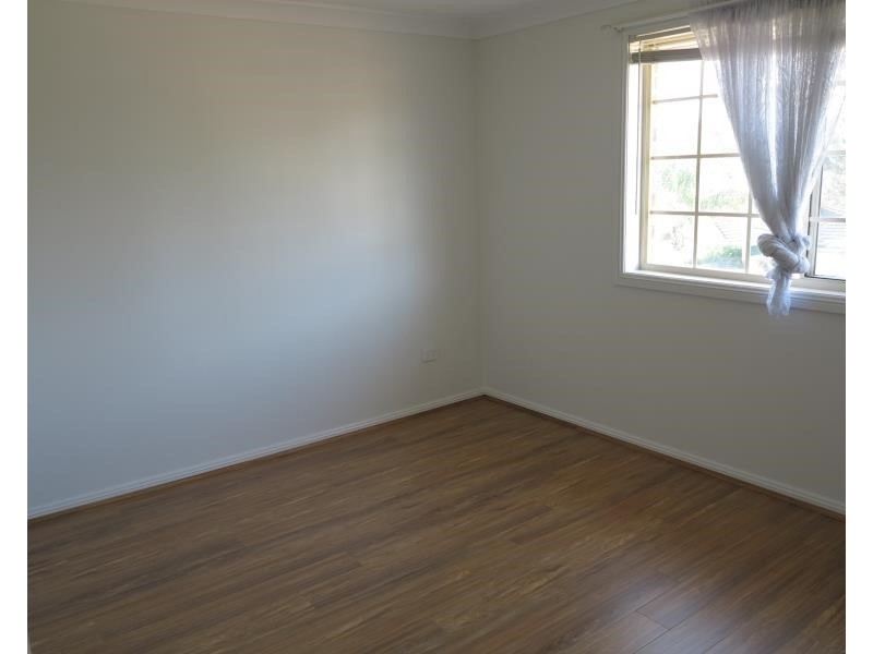 21A Solander Ave, West Hoxton NSW 2171