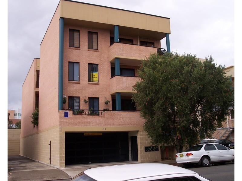 3/114 Bigge Street, Liverpool NSW 2170