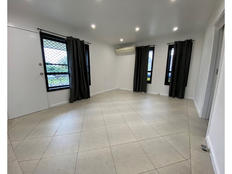 121 Strickland Cres, Ashcroft NSW 2168