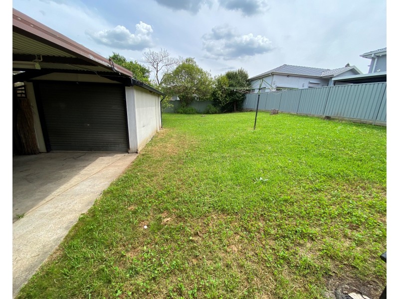 121 Strickland Cres, Ashcroft NSW 2168