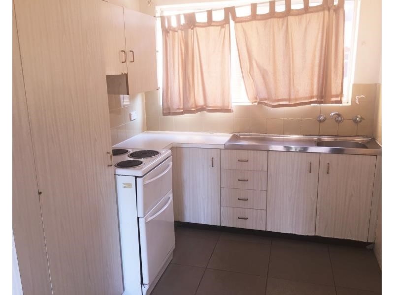 3/3 Drummond St, Warwick Farm NSW 2170