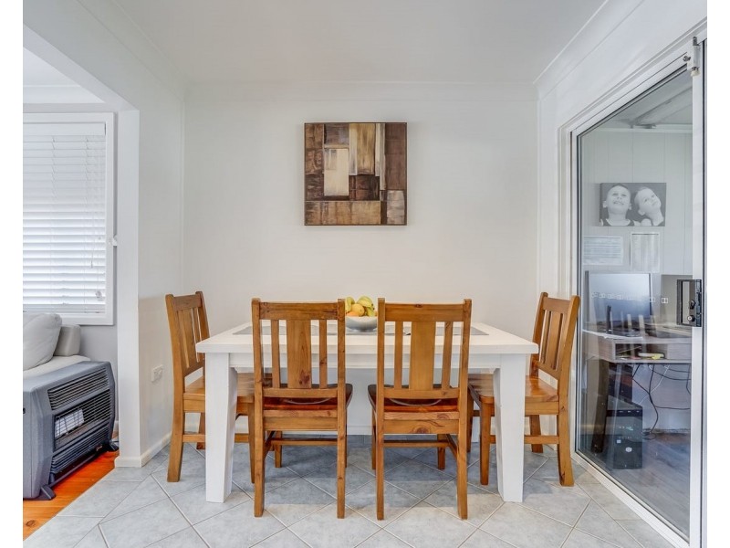 20 Charter St, Sadleir NSW 2168