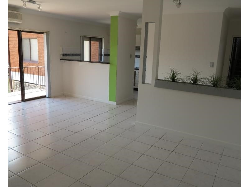 8/8 Beale Street, Liverpool NSW 2170