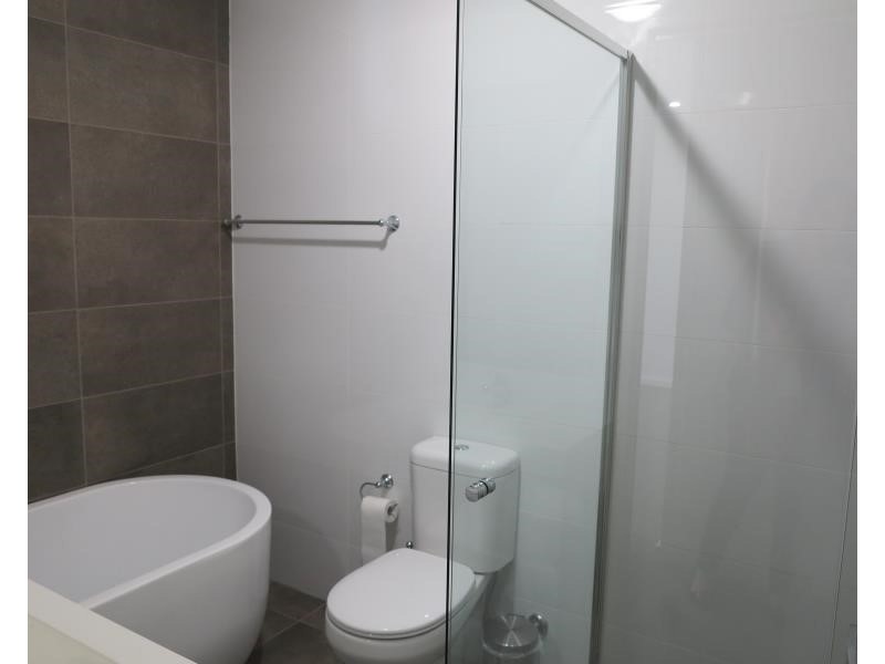 3/4-6 Browne Parade, Liverpool NSW 2170