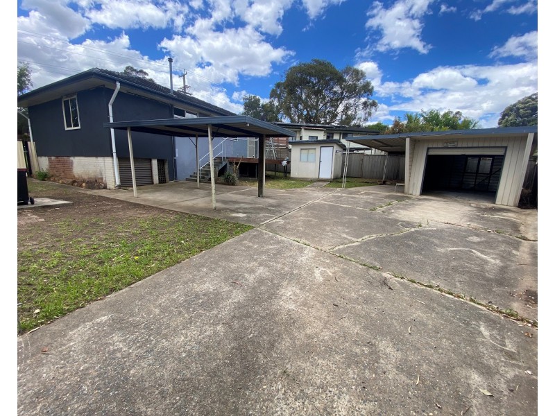 8 Friesian St, Busby NSW 2168