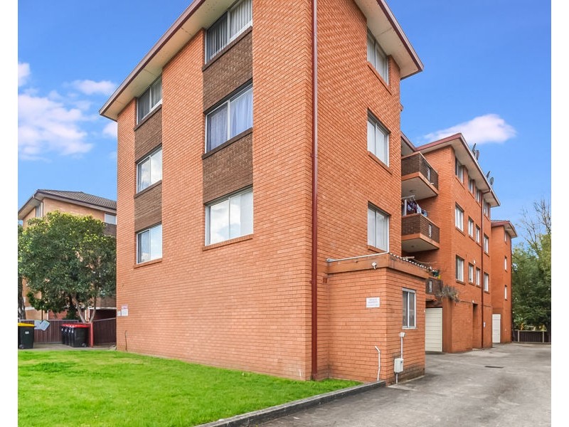 11/34 Goulburn Street, Liverpool NSW 2170
