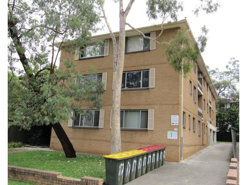 7/17 Forbes St, Warwick Farm NSW 2170