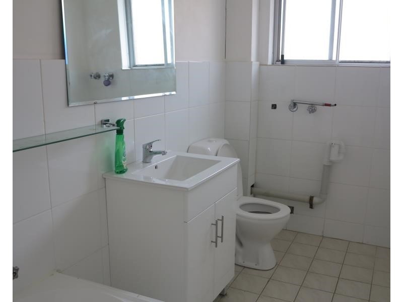 7/17 Forbes St, Warwick Farm NSW 2170