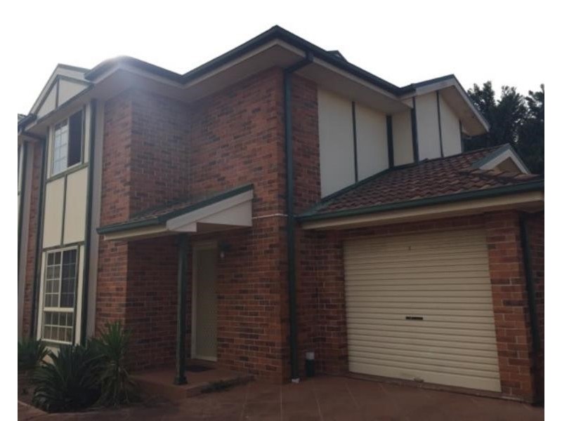 3/21 William St, Liverpool NSW 2170