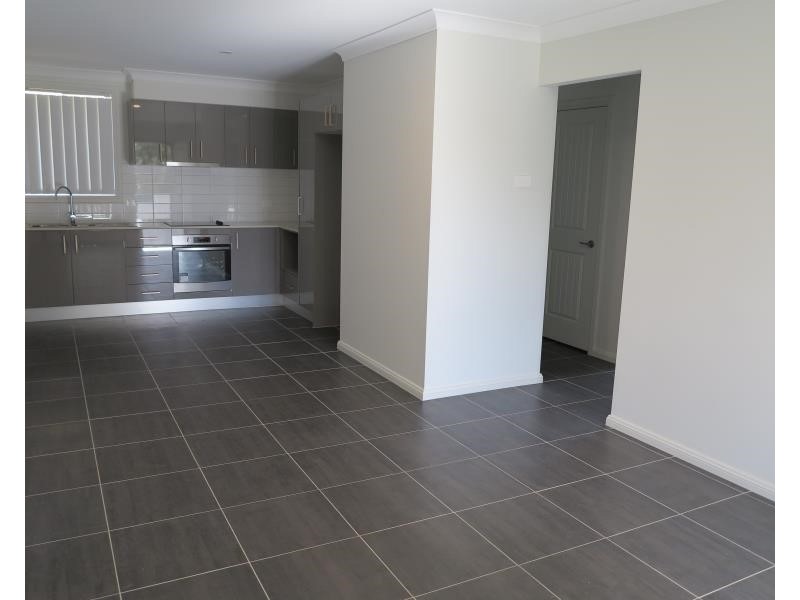 56a Bugong St, Prestons NSW 2170