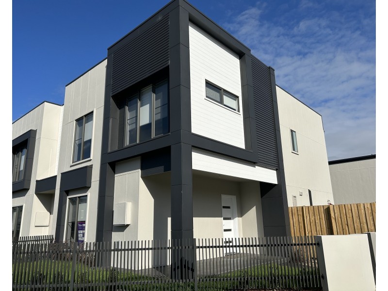 35 Biscuit St, Leppington NSW 2179