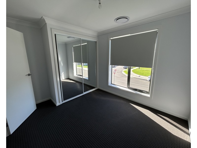 35 Biscuit St, Leppington NSW 2179