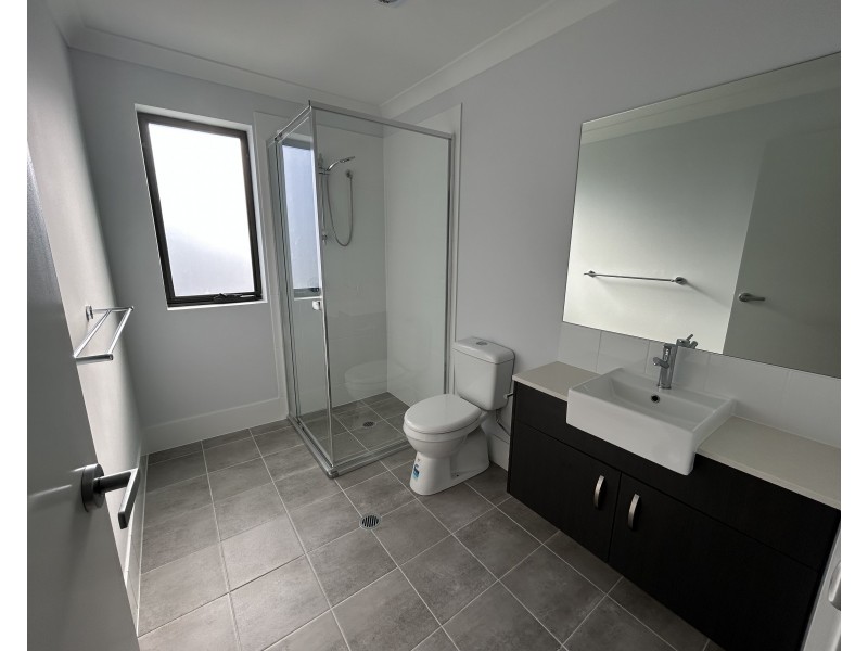 35A Biscuit St, Leppington NSW 2179