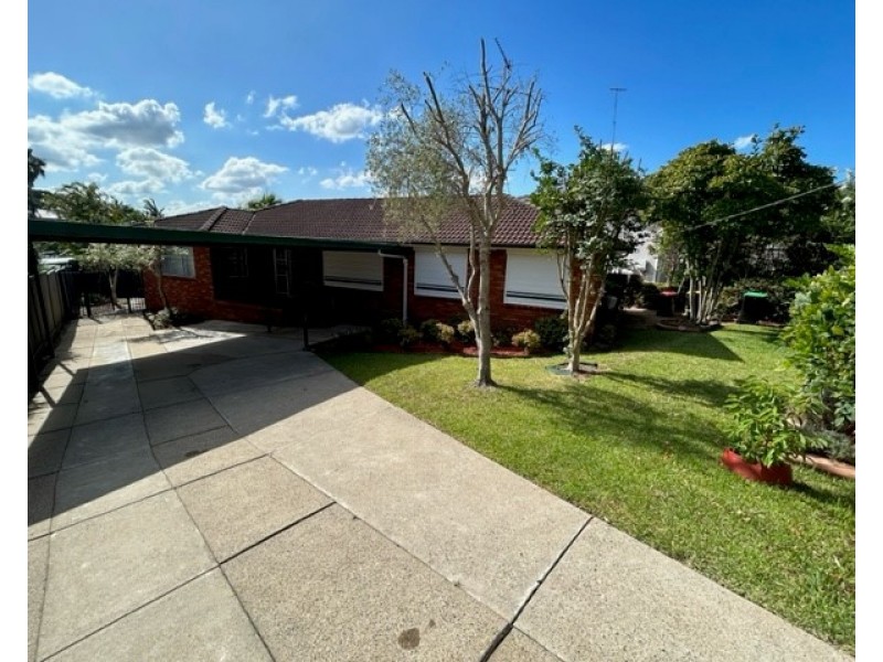 313 Epsom Rd, Chipping Norton NSW 2170