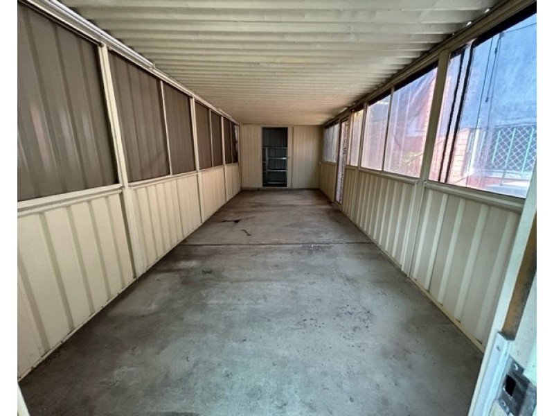 313 Epsom Rd, Chipping Norton NSW 2170