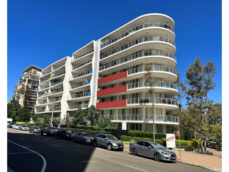 807/3 George St, Warwick Farm NSW 2170