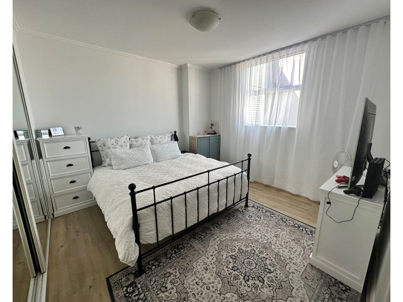 807/3 George St, Warwick Farm NSW 2170