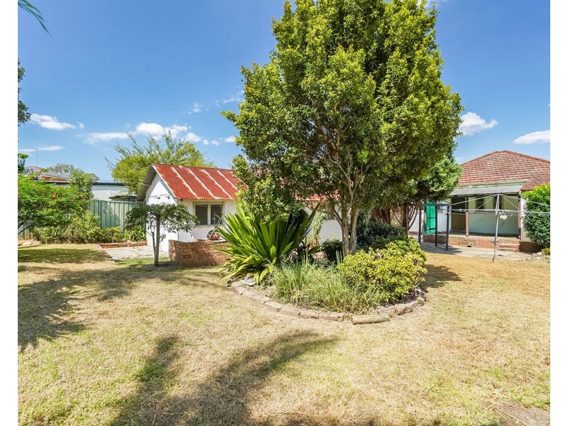 21 Mainsbridge Avenue, Liverpool NSW 2170