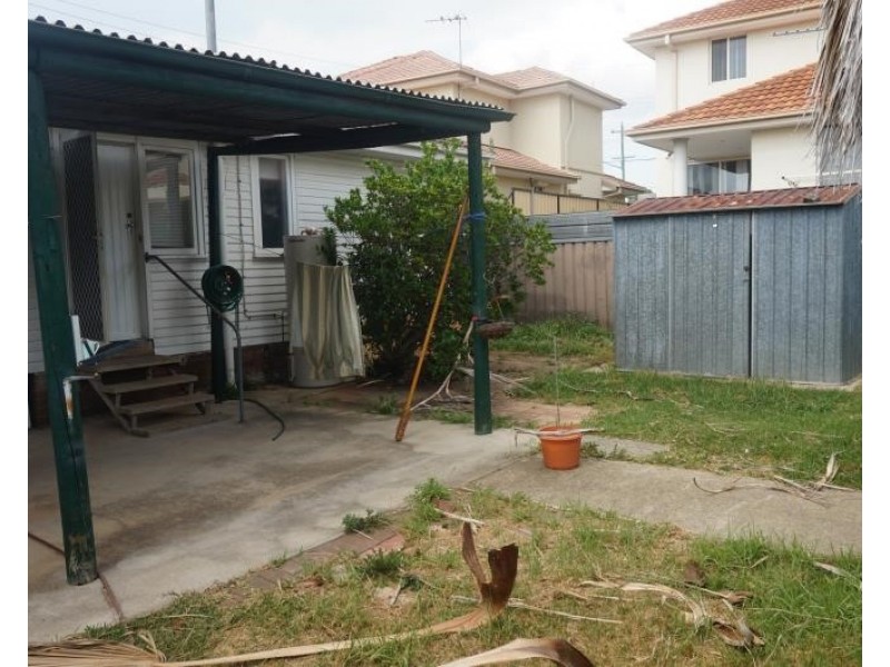 77 St Johns Rd, Busby NSW 2168
