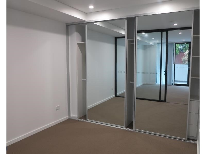 12/46-50 Hoxton Park Rd, Liverpool NSW 2170