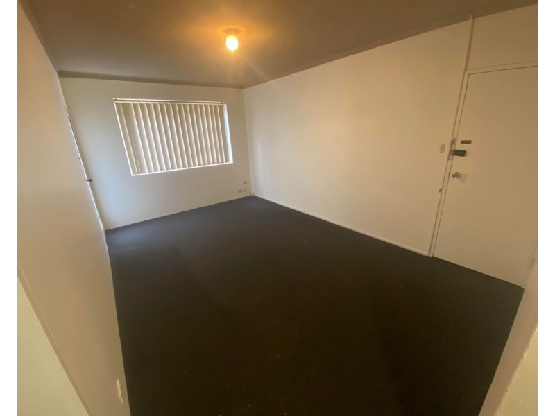 2/86 Harris St, Fairfield NSW 2165