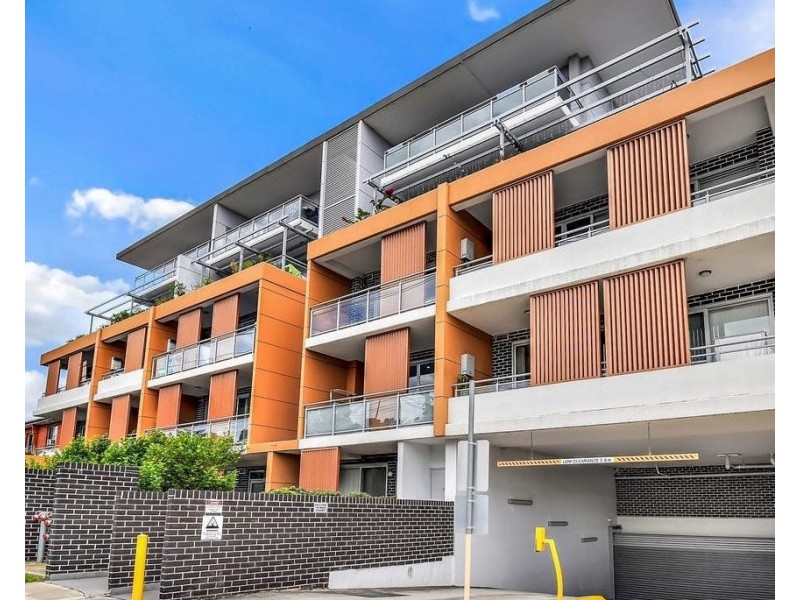 14/42 Hoxton Park Rd, Liverpool NSW 2170