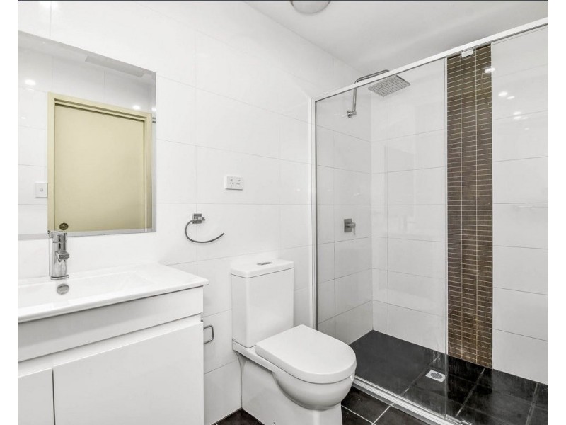 14/42 Hoxton Park Rd, Liverpool NSW 2170