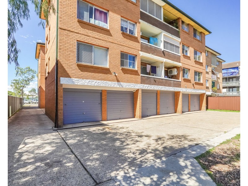 13/7 Hart Street, Warwick Farm NSW 2170