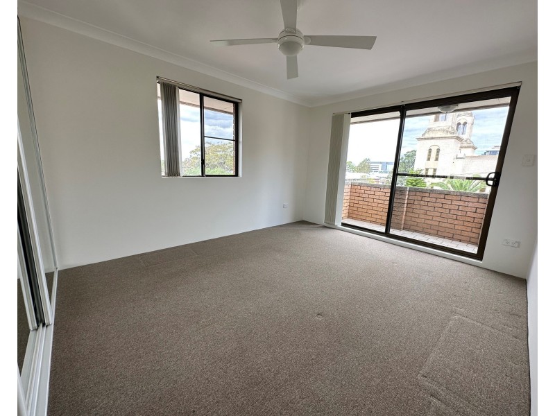 5/15 Lachlan St, Warwick Farm NSW 2170