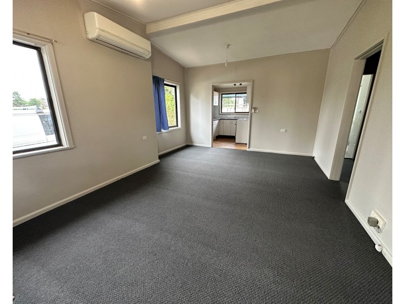 92 Banks Rd, Miller NSW 2168
