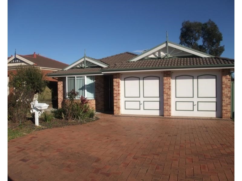 7 Buxton Pl, Prestons NSW 2170