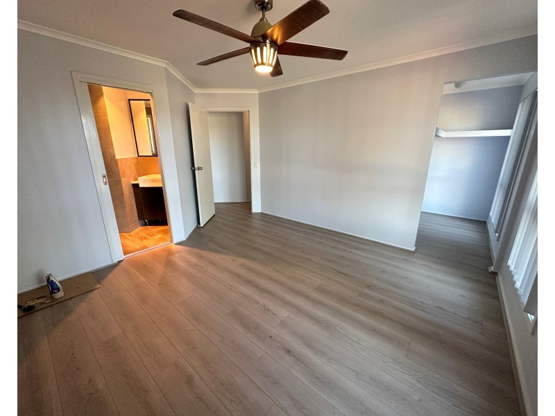 16 Yalwal Ct, Prestons NSW 2170