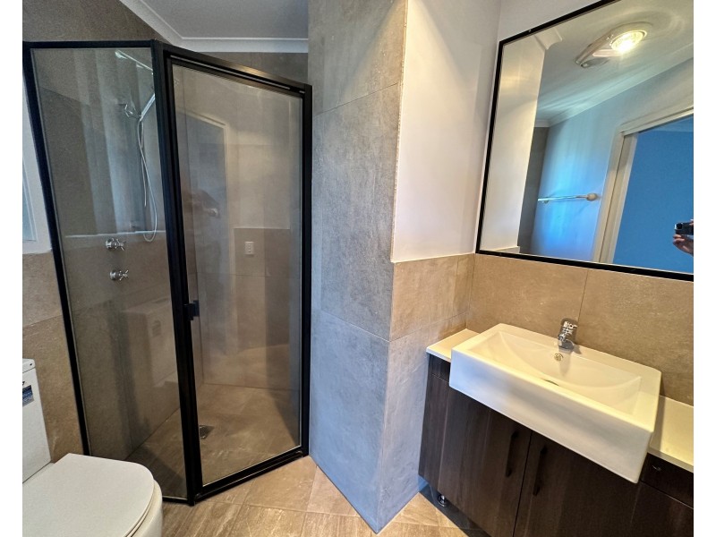 16 Yalwal Ct, Prestons NSW 2170