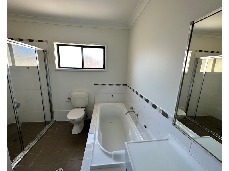 2/50 Pearce St, Liverpool NSW 2170