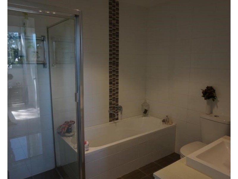 8/31-35 Chamberlain St, Campbelltown NSW 2560