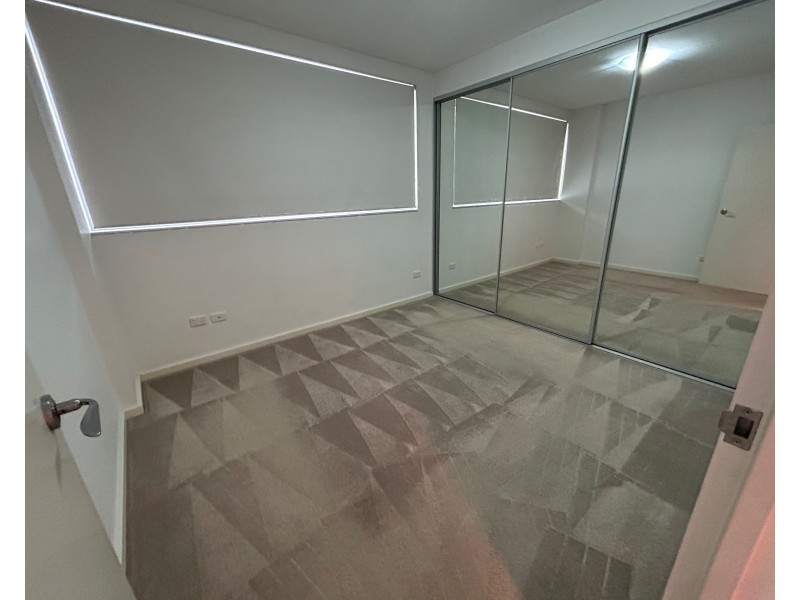 8/31-35 Chamberlain St, Campbelltown NSW 2560