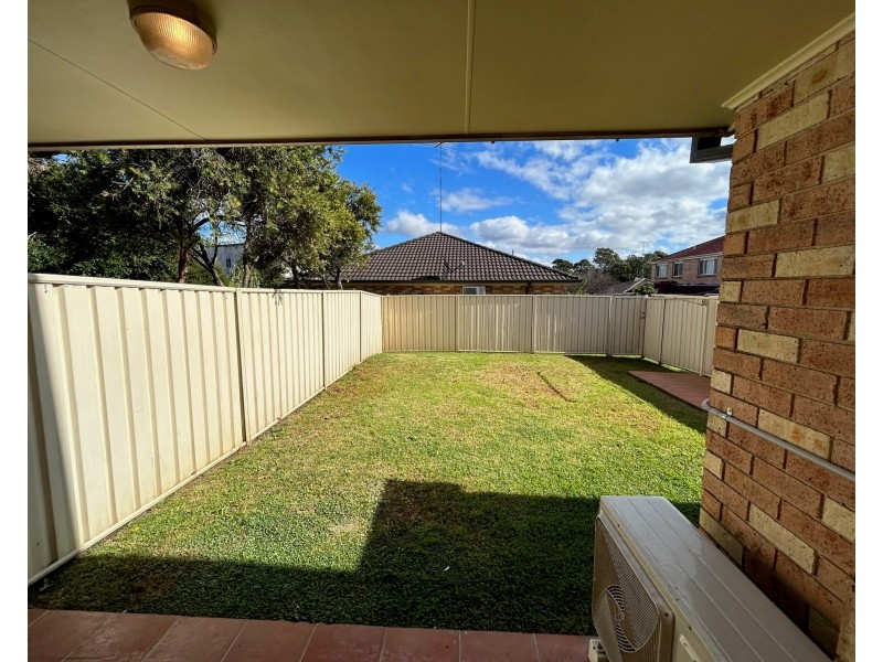 3/1 Lions Ave, Lurnea NSW 2170