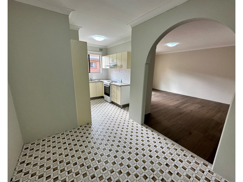 10/107 Castlereagh St, Liverpool NSW 2170