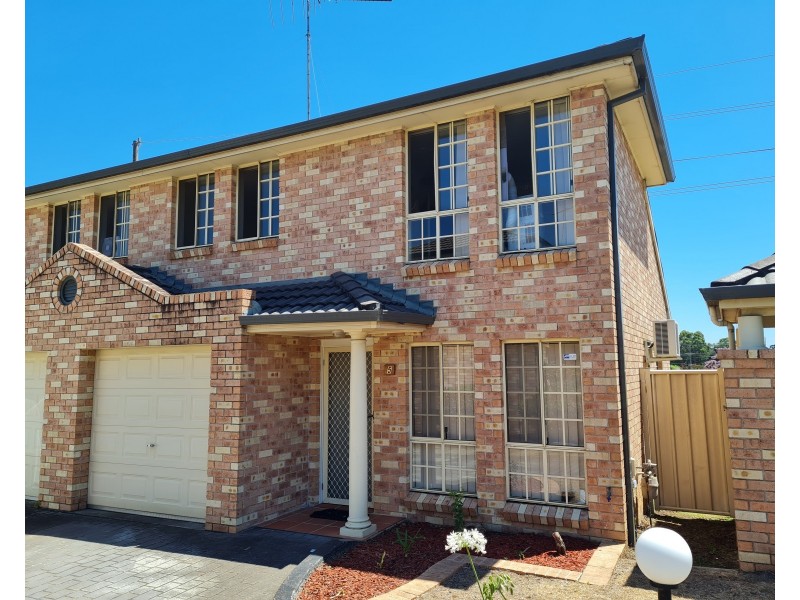 5/1 Lions Ave, Lurnea NSW 2170