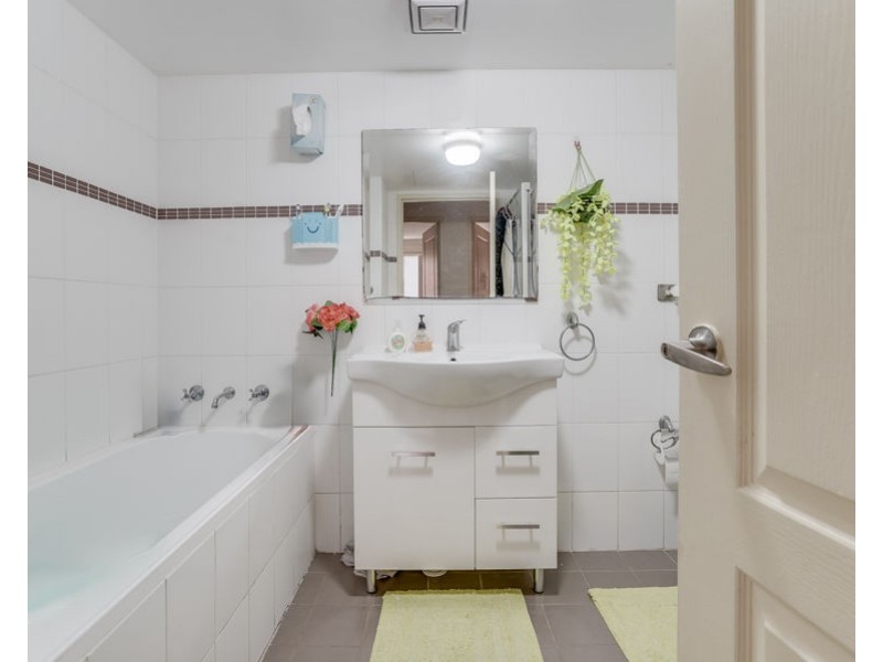 32/4-6 Lachlan Street, Liverpool NSW 2170