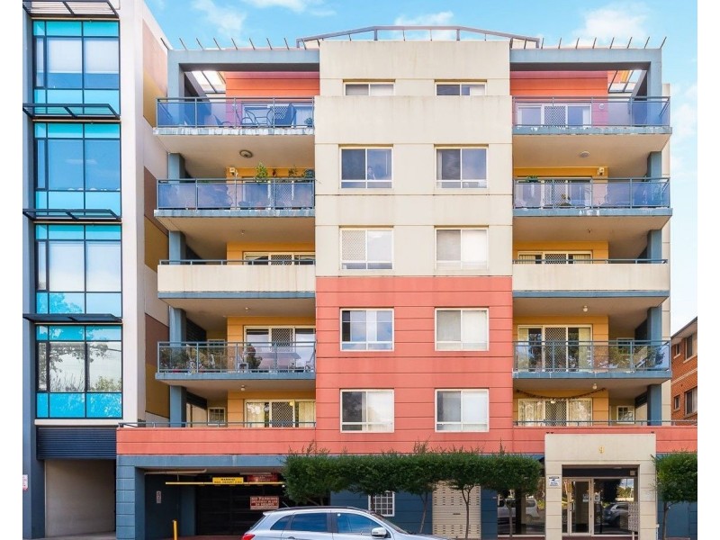 9/9 Elizabeth St, Liverpool NSW 2170