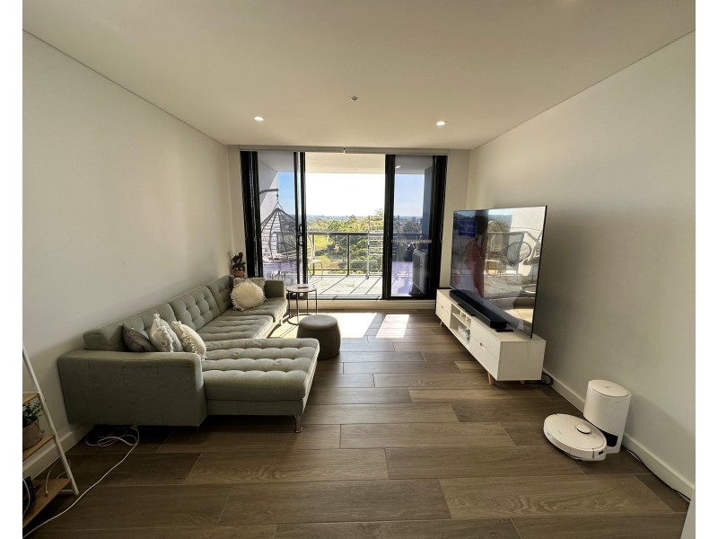 601/4 Hoxton Park Rd, Liverpool NSW 2170