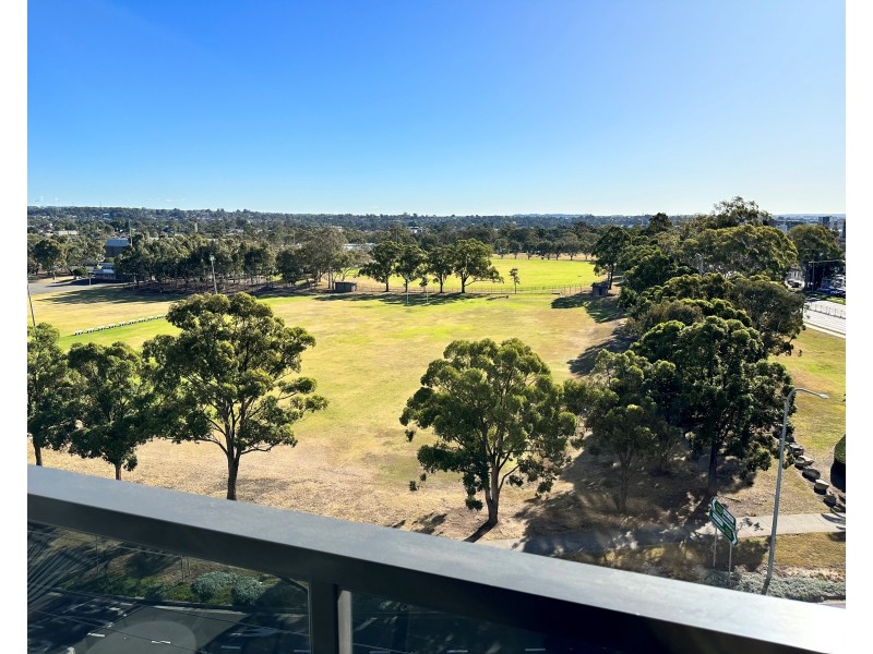 601/4 Hoxton Park Rd, Liverpool NSW 2170