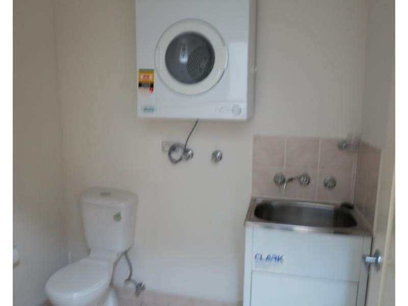 15/8-10 Browne Parade, Liverpool NSW 2170