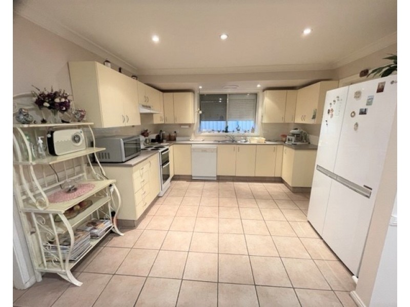 125B High St, Cabramatta West NSW 2166