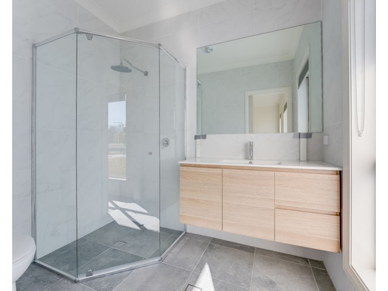 3 Dulcimere Street, Tahmoor NSW 2573